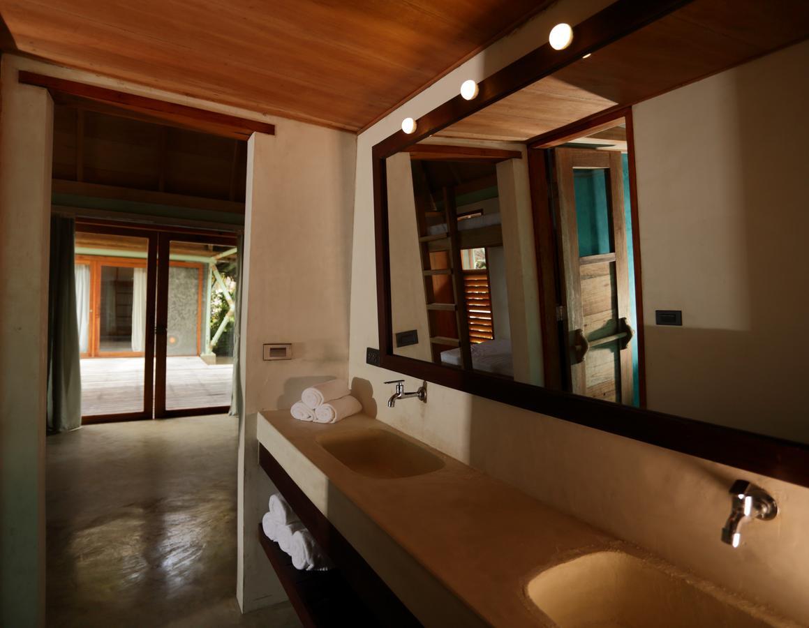 Bravo Beach Resort General Luna  Eksteriør billede