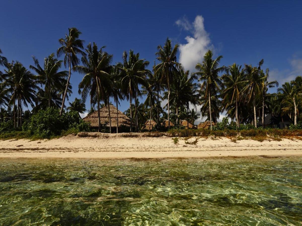 Bravo Beach Resort General Luna  Eksteriør billede