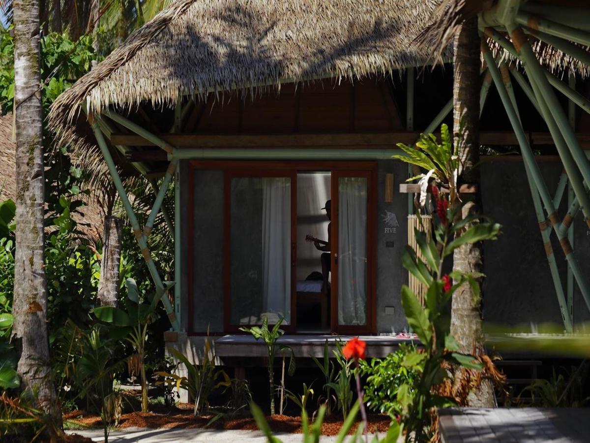Bravo Beach Resort General Luna  Eksteriør billede
