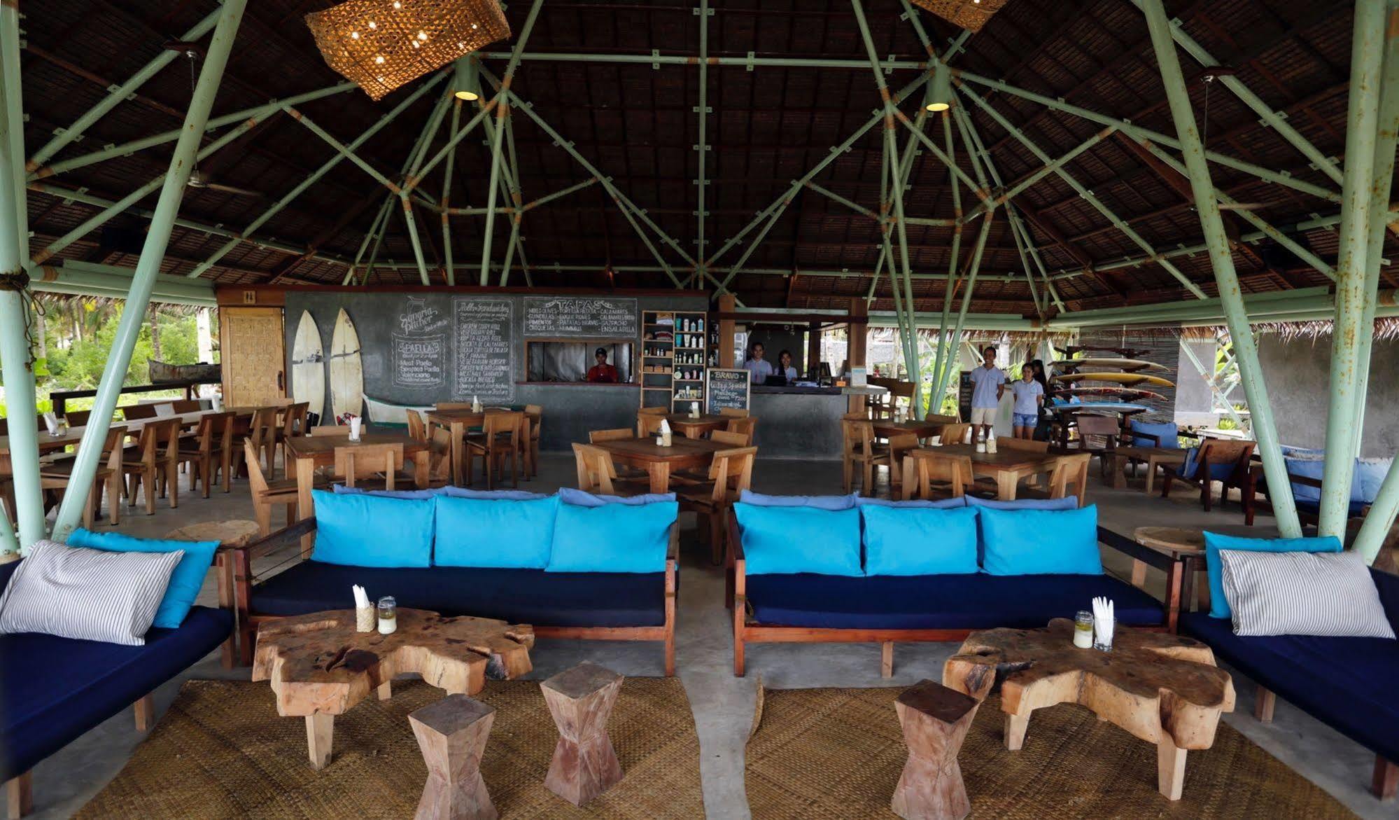 Bravo Beach Resort General Luna  Eksteriør billede