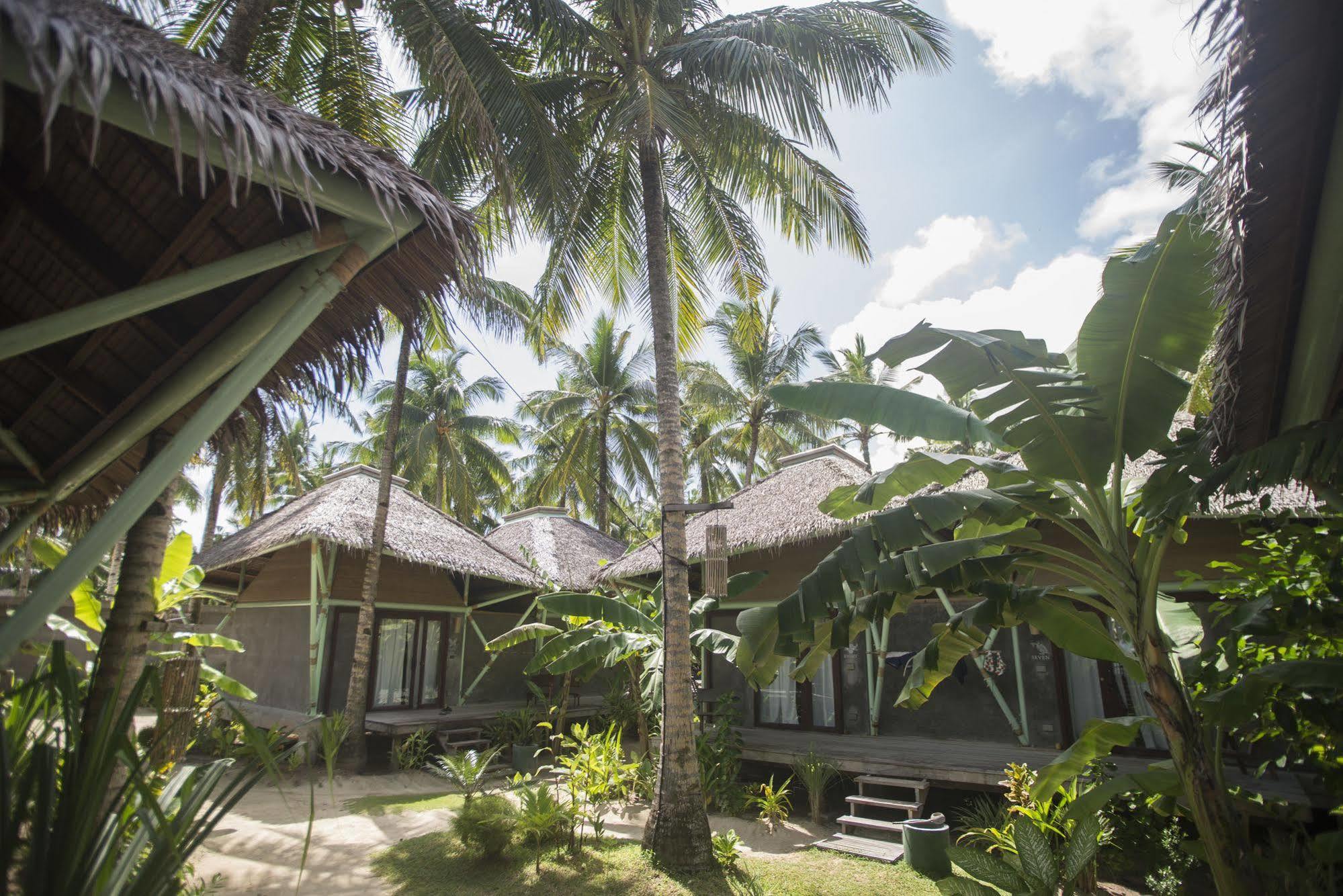 Bravo Beach Resort General Luna  Eksteriør billede